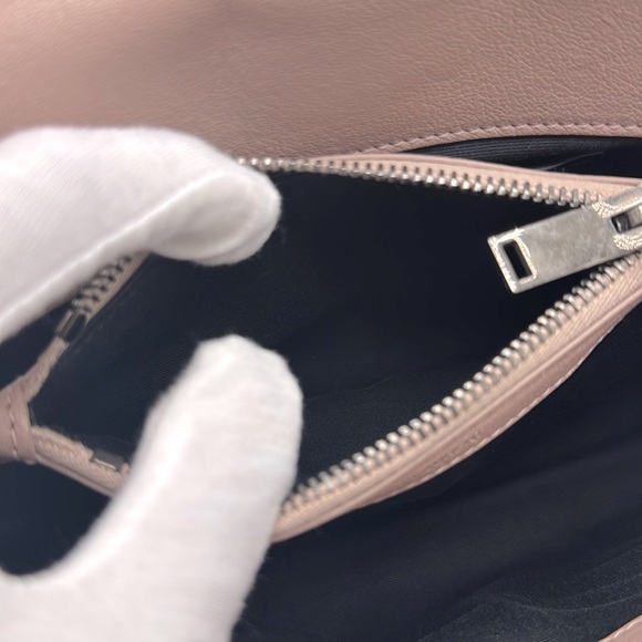 ‼️SOLD‼️Saint Laurent Classic College Bag Matelasse Chevron Leather Medium - Picture 15 of 17